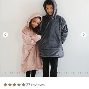Cozy Kids Hooded Wearable Blanket Jacket - Pink and Gray
